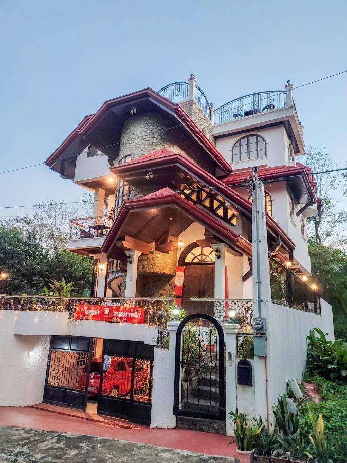 El Castillo Bed And Breakfast Angono Exterior photo